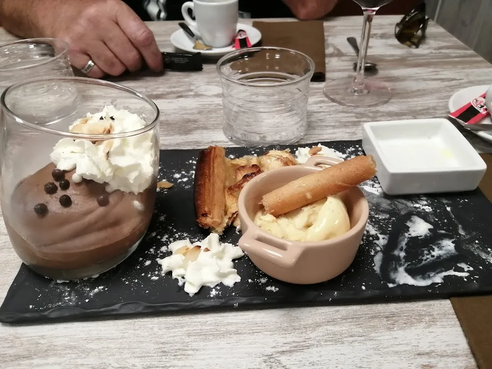 Café Gourmand